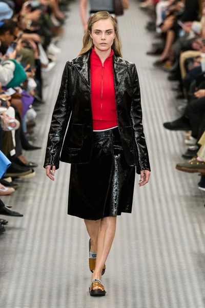 Look 35
